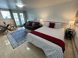 Arctic Fox Inn