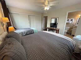 Arctic Fox Inn