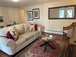 Arctic Fox Inn