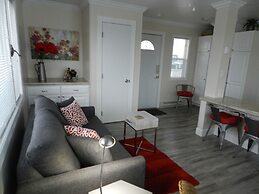 Arctic Fox Inn