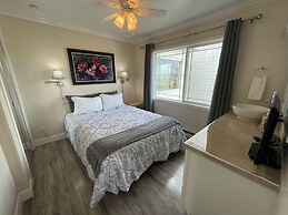 Arctic Fox Inn
