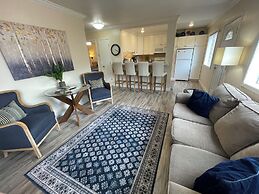 Arctic Fox Inn
