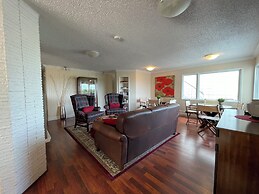 Arctic Fox Inn