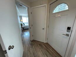 Arctic Fox Inn