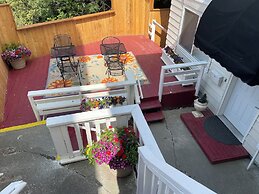 Arctic Fox Inn