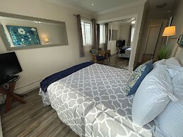 Arctic Fox Inn