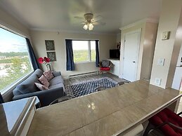 Arctic Fox Inn