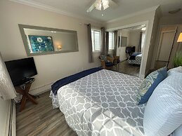 Arctic Fox Inn