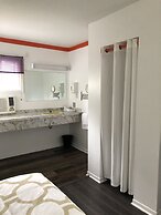 Bridgetown Motor Inn