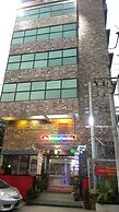 Red Dragon Hotel Hsipaw