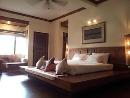 Inle Lake View Resort & Spa