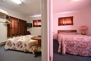 Totem Motel