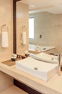 Aldea Thai by Stella Rentals