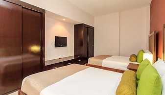 Aldea Thai by Stella Rentals