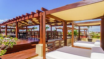 Aldea Thai by Stella Rentals