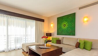 Aldea Thai by Stella Rentals