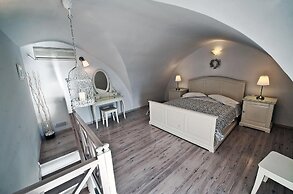Archontiko Suites Santorini