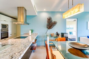 NICK PRICE by Stella Rentals