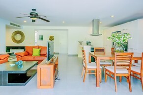NICK PRICE by Stella Rentals