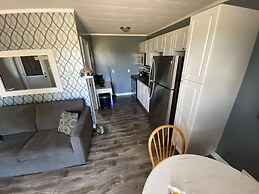 Pines Motel