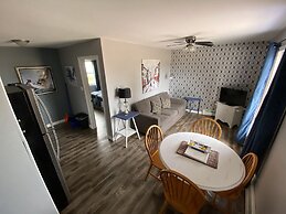 Pines Motel