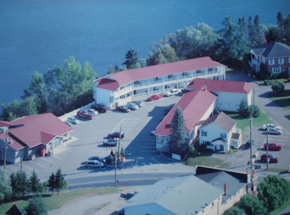 Hill Top Motel & Restaurant