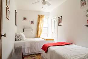 Laura's Bed & Breakfast