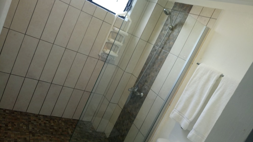 Aparta Hotel Turey
