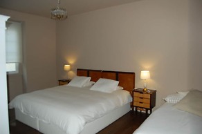 Jo's Place