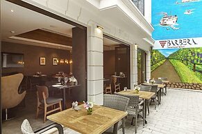 Barbera Hotel