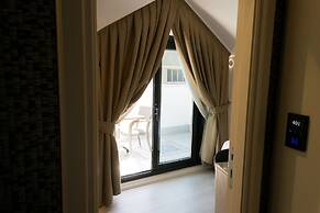 Barbera Hotel