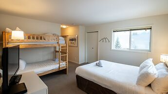 Timberline Lodges by Fernie Lodging Co