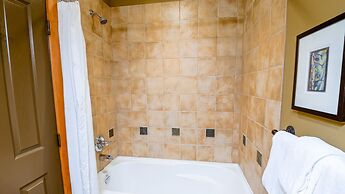 Timberline Lodges by Fernie Lodging Co