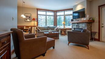 Timberline Lodges by Fernie Lodging Co