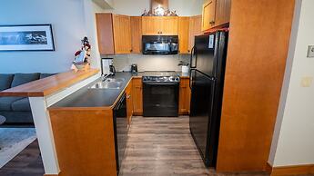 Timberline Lodges by Fernie Lodging Co