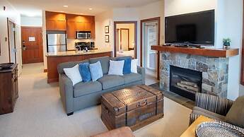 Timberline Lodges by Fernie Lodging Co