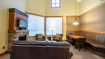 Timberline Lodges by Fernie Lodging Co
