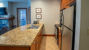 Timberline Lodges by Fernie Lodging Co