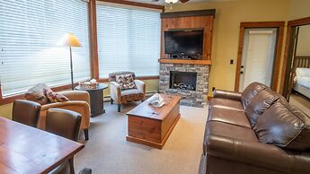 Timberline Lodges by Fernie Lodging Co