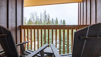 Timberline Lodges by Fernie Lodging Co