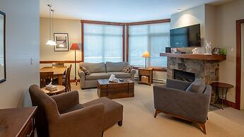 Timberline Lodges by Fernie Lodging Co