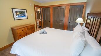 Timberline Lodges by Fernie Lodging Co