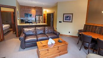 Timberline Lodges by Fernie Lodging Co