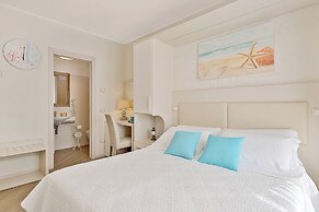 Dreams Guest House