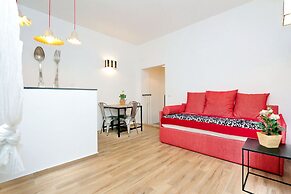 Monti Apartments - My Extra Home