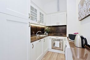 Monti Apartments - My Extra Home