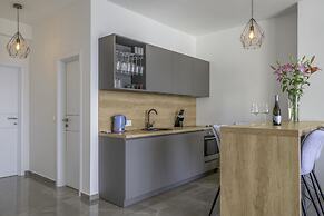 Boutique Pine Tree apartments