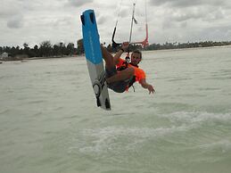 Nur Beach Hotel