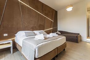 Flat 285