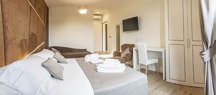 Flat 285